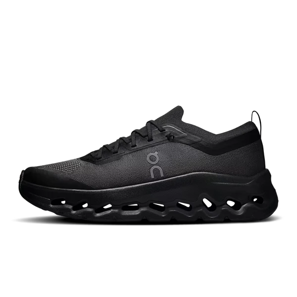 Auf dem Wolkenneigungsmond